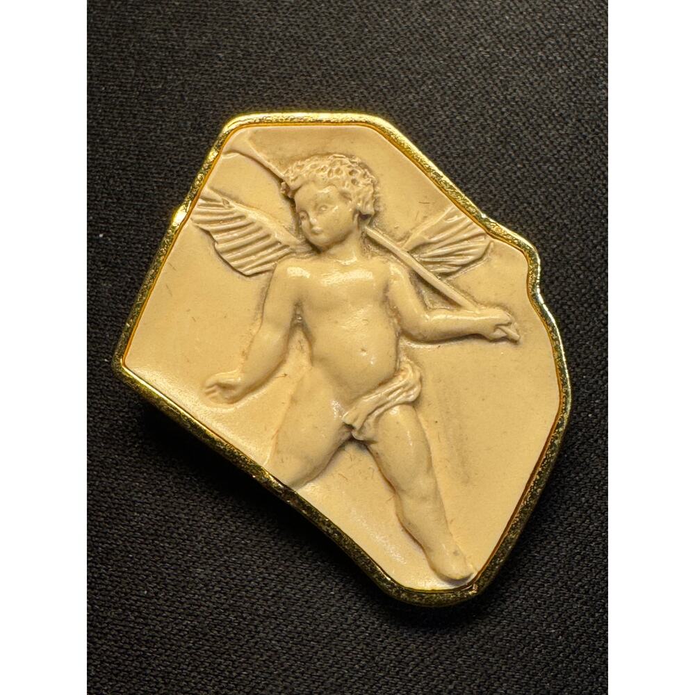 Vintage Cherub Cameo Vatican Library Collection Brooch Signed